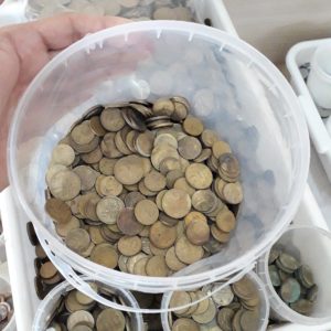 Moedas guardadas incorretamente